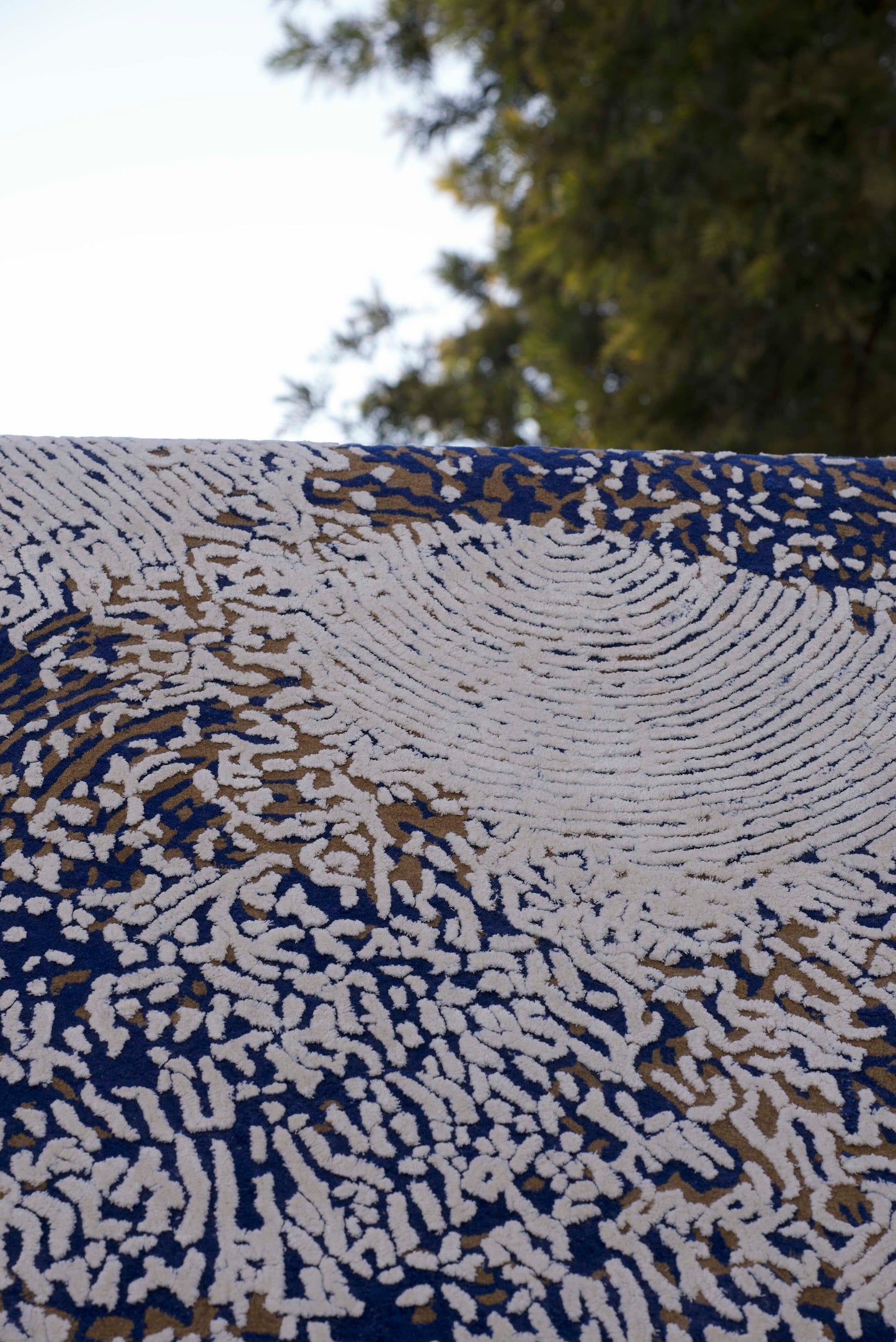 Niebla lapis lazuli rug