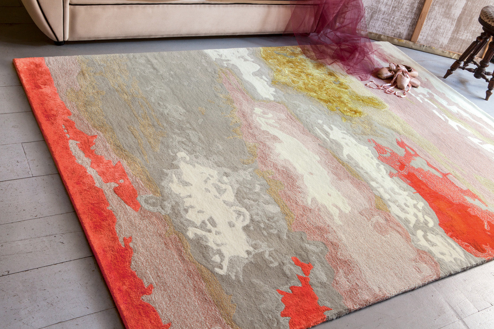 ambiance tapis tufté main multicolore rose rouge orange