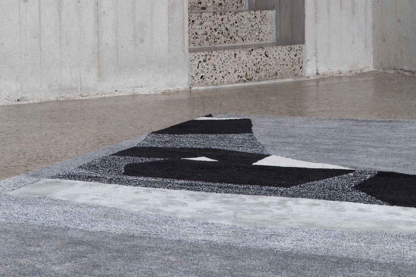Paysage 1 grey rug