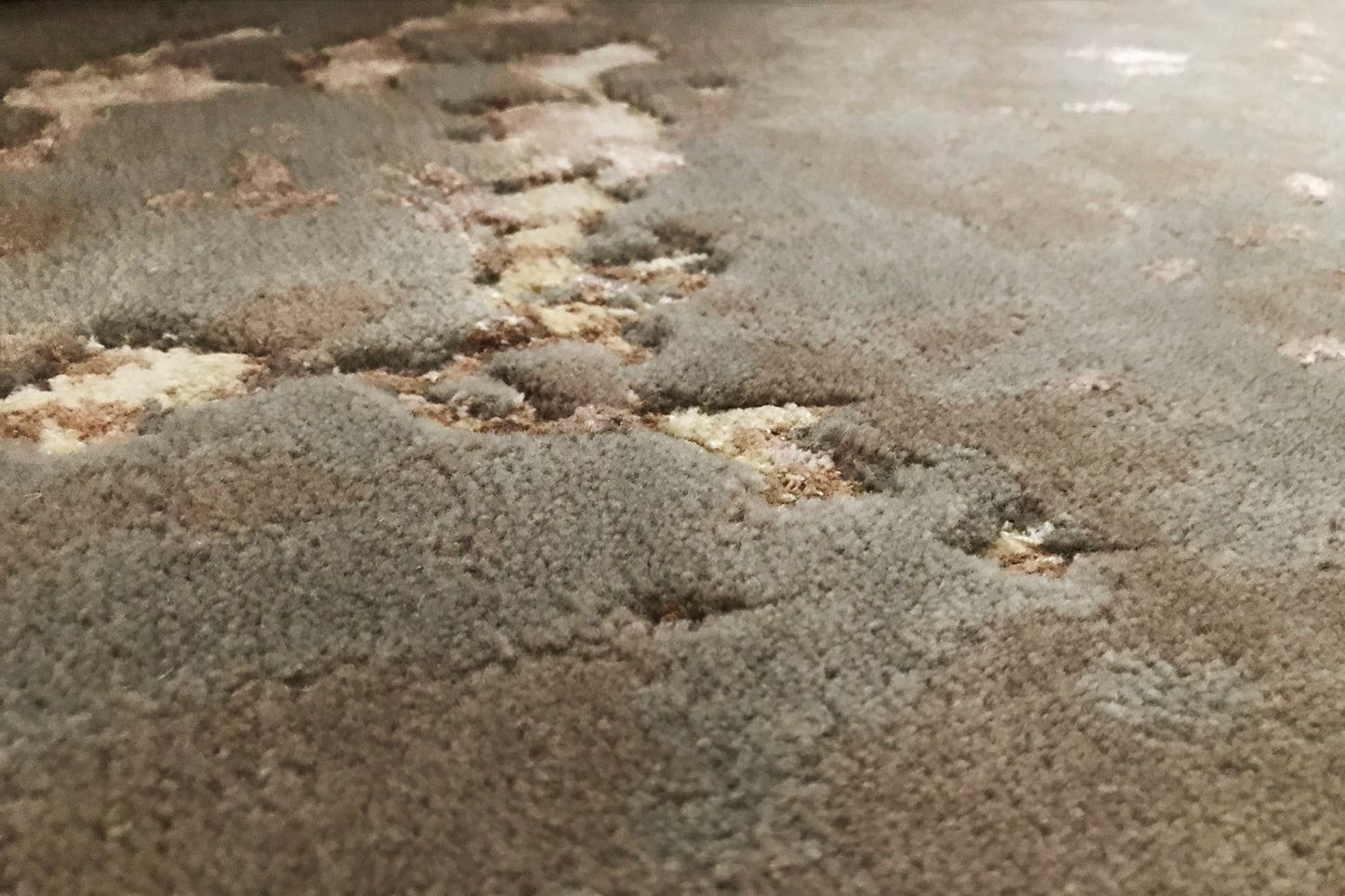 Top powdered sage rug