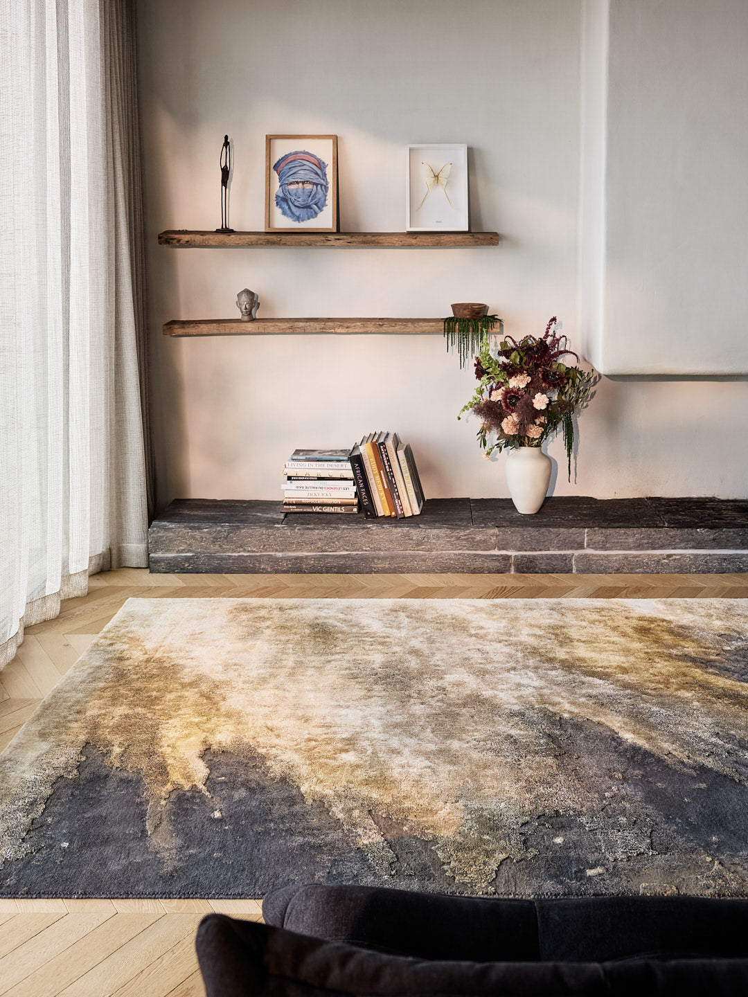 Fire blazing tone rug