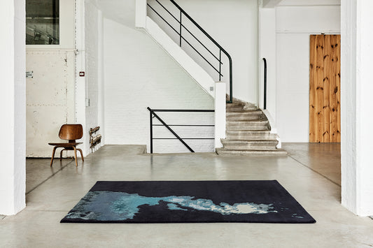 ambiance tapis noué main bleu gris et noir