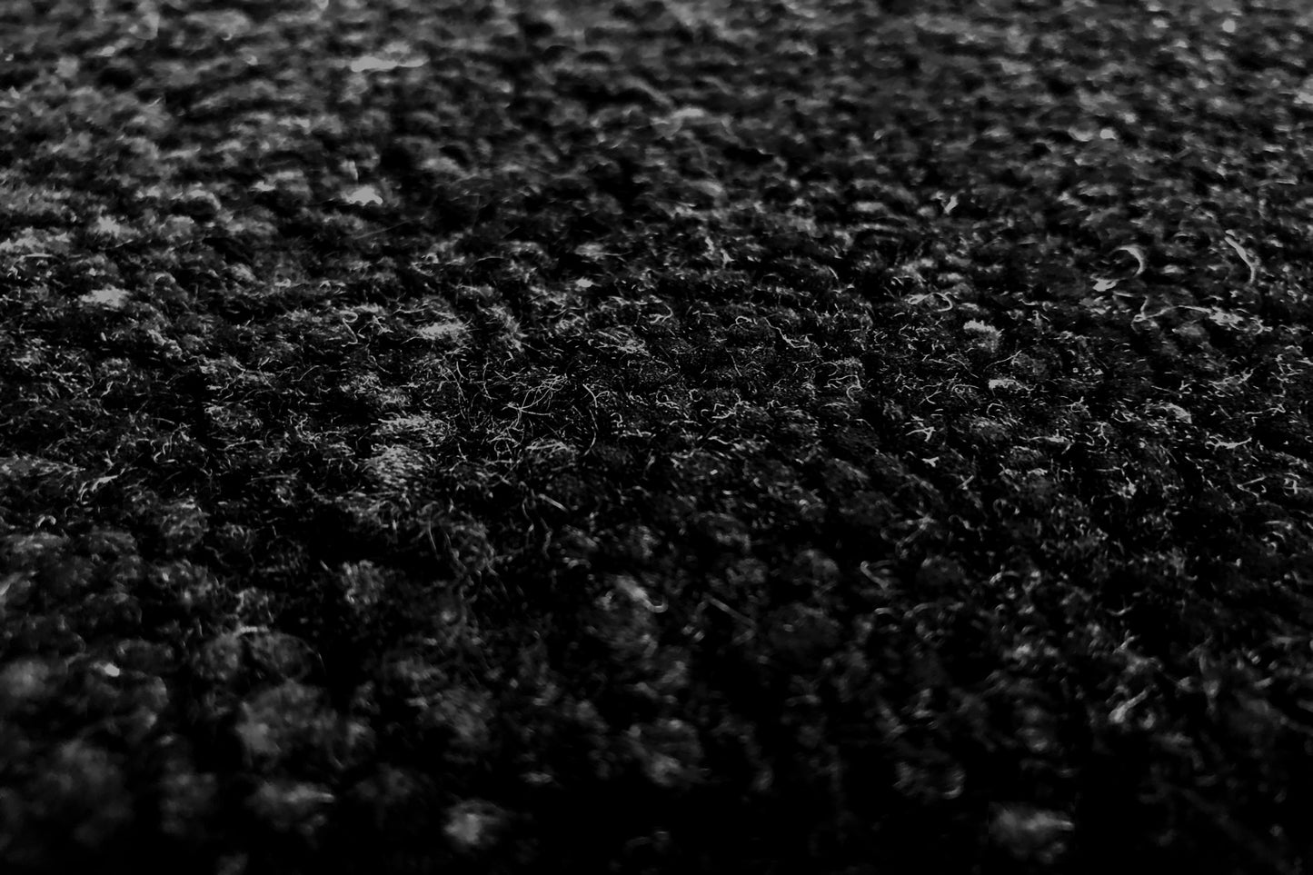 Carnegie black rug