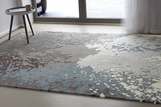 ambiance tapis noué main bleu gris écru