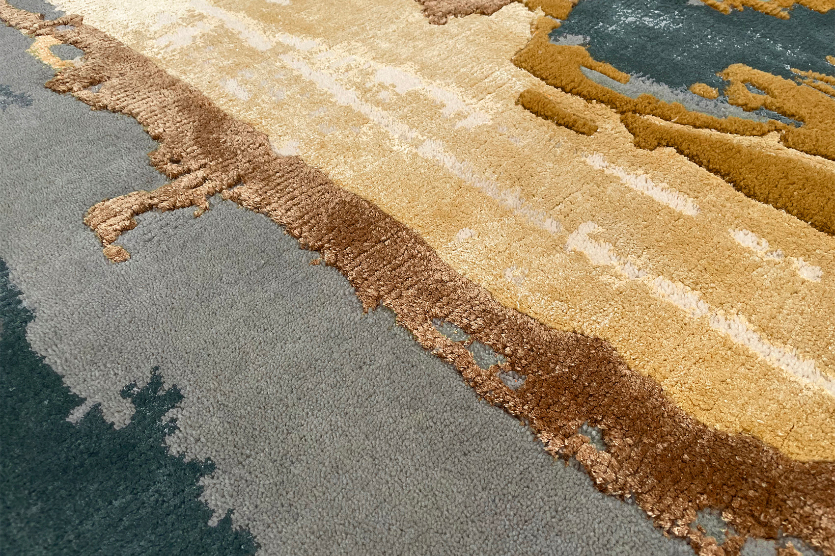 détails tapis noué main gris multicolore jaune bleu
