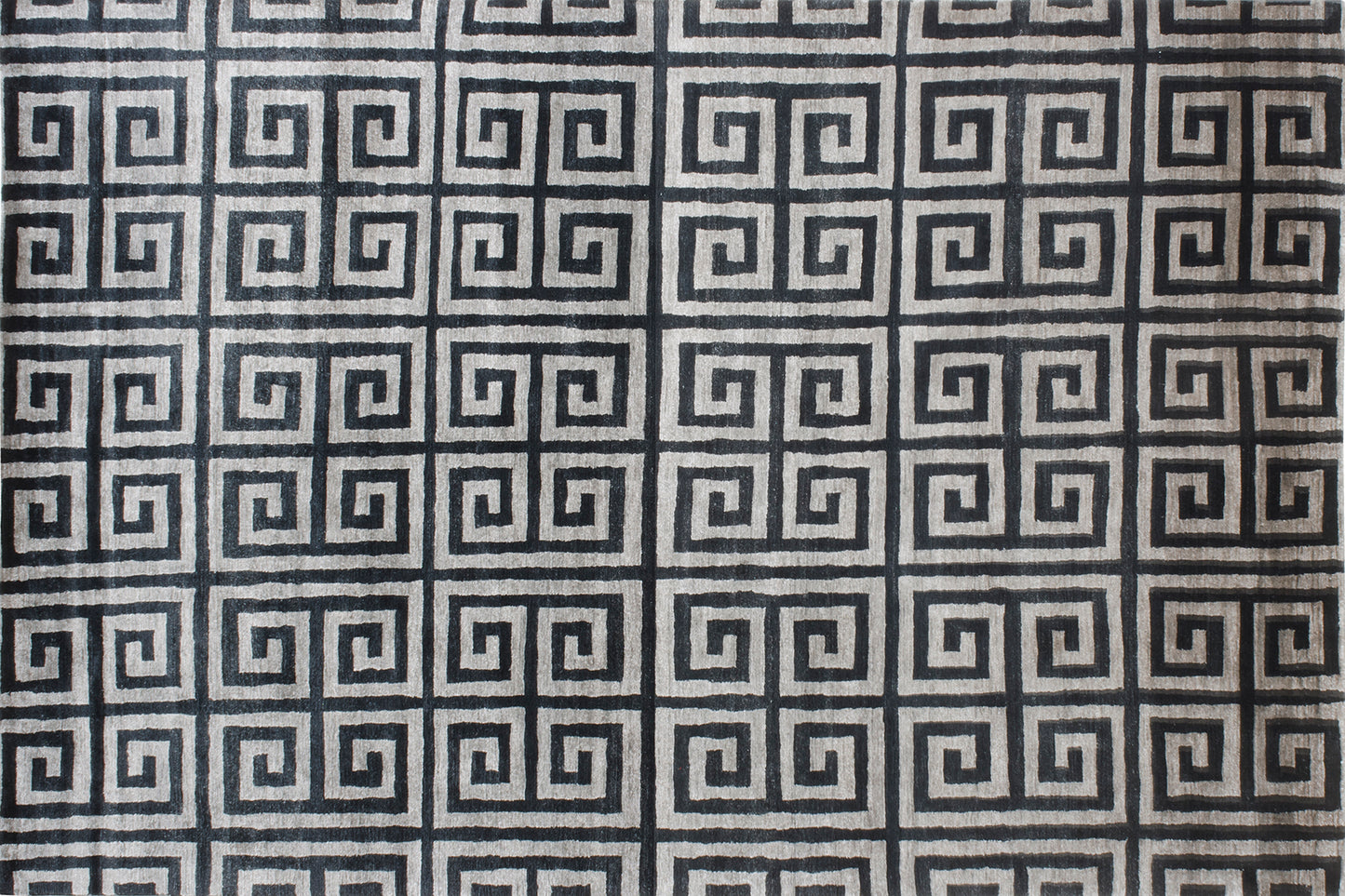 Labyrinth black silver rug 