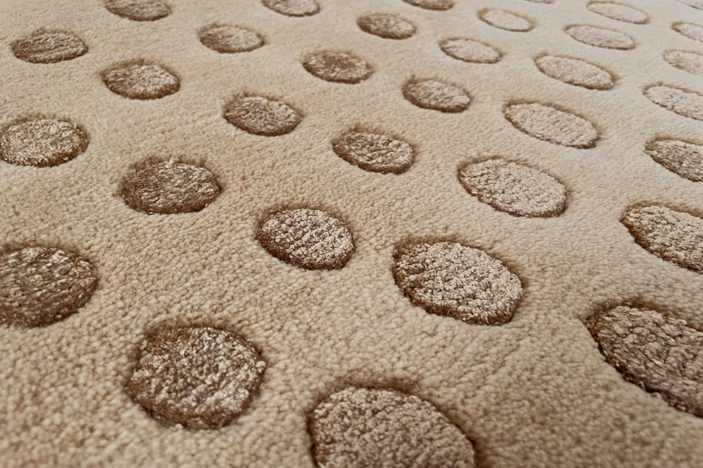 Lily sand rug