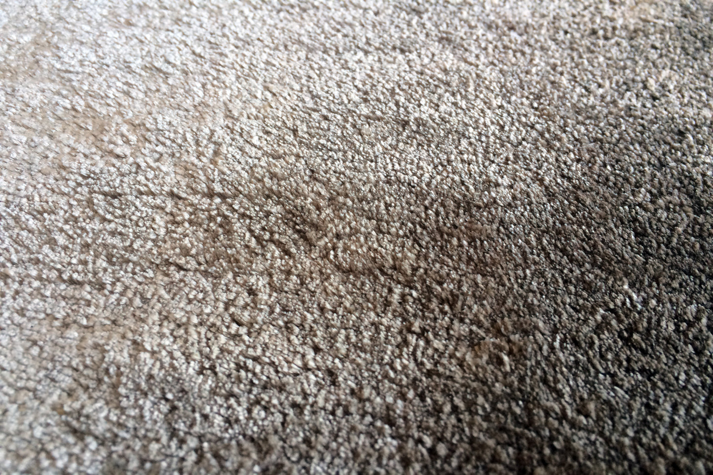 détails tapis tissé main beige écru marron 